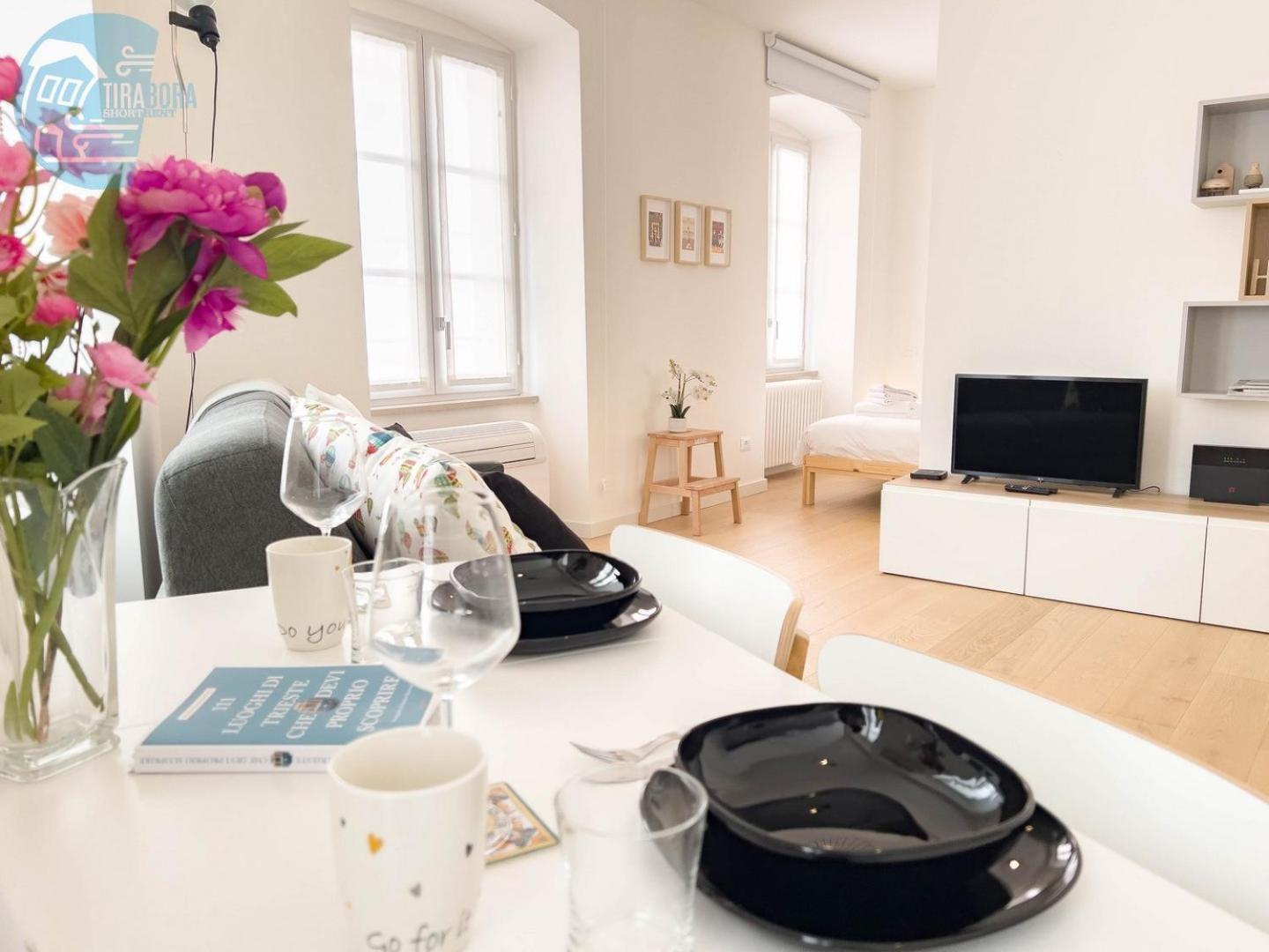 Apartamento Corridoni 2B Tirabora Short Rent Trieste Exterior foto